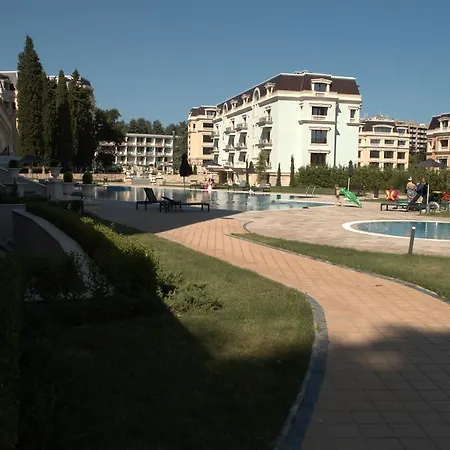 Luxury In Carpe Vita * Saints Constantine and Helena